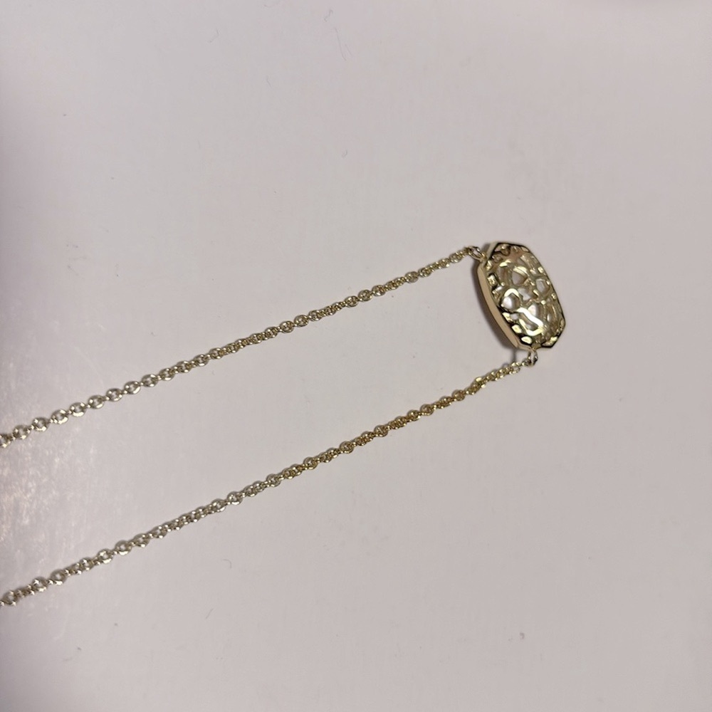 ❌SOLD❌ Lot of 2x [Kendra Scott] Mother of Pearl/Elisa Necklace & Dani Earrings - Picture 11 of 12